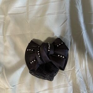 Elegant Black Bow Hair Accessory